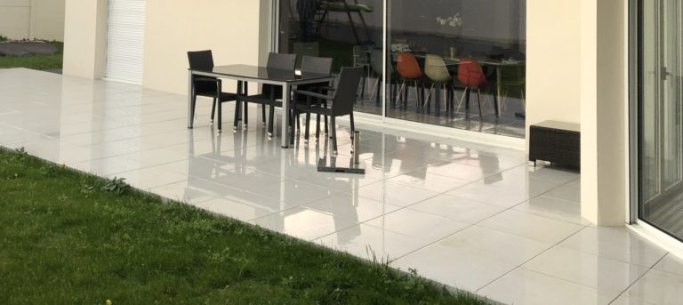 Terrasse carrelage à VIre